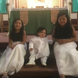 Meet your Posher, Gloria